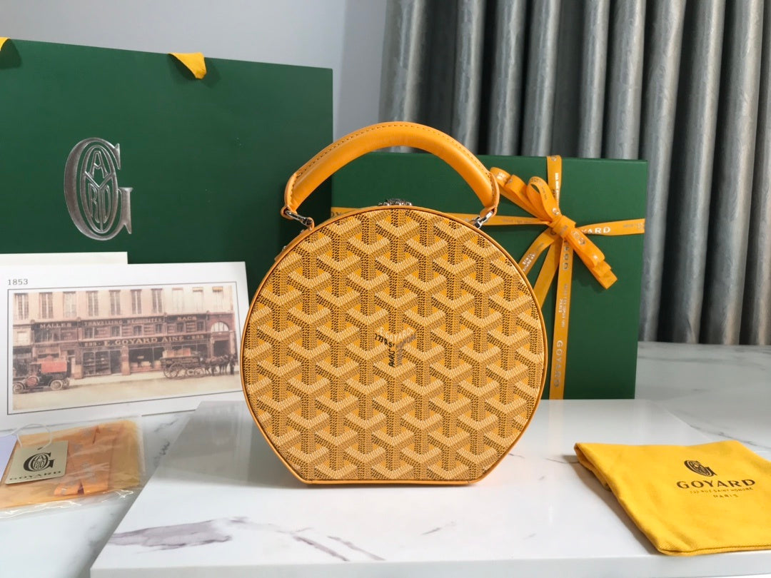 Classy Little Handbag