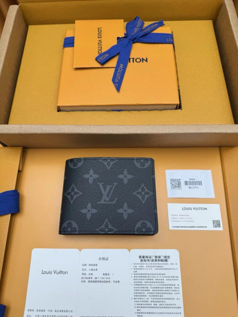 L Men’s Wallet
